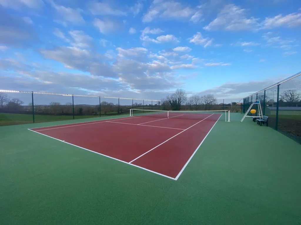Rénovation de court de tennis à Auxerre dans l’Yonne 89 par ADN-SOL
