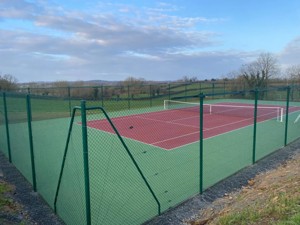 Rénovation de courts de tennis à Poitiers dans la Vienne 86 par ADN-SOL
